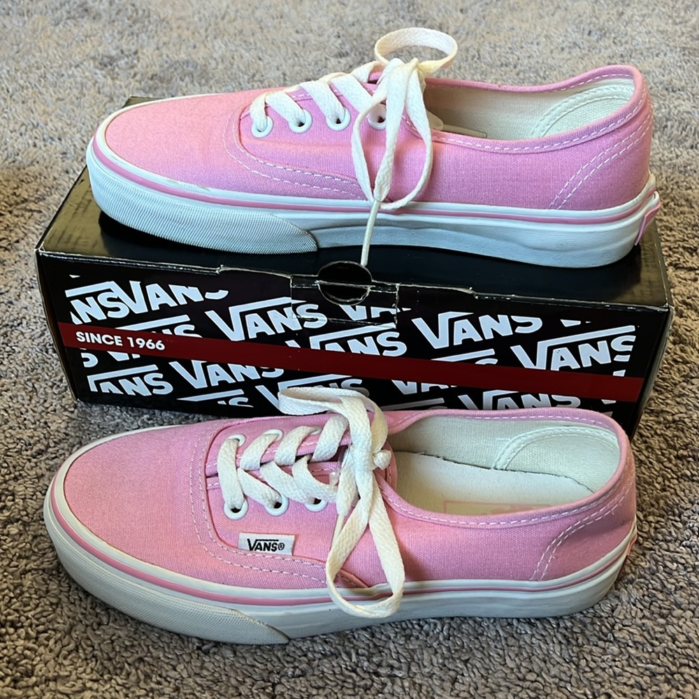 Vans - Picture 4 of 7